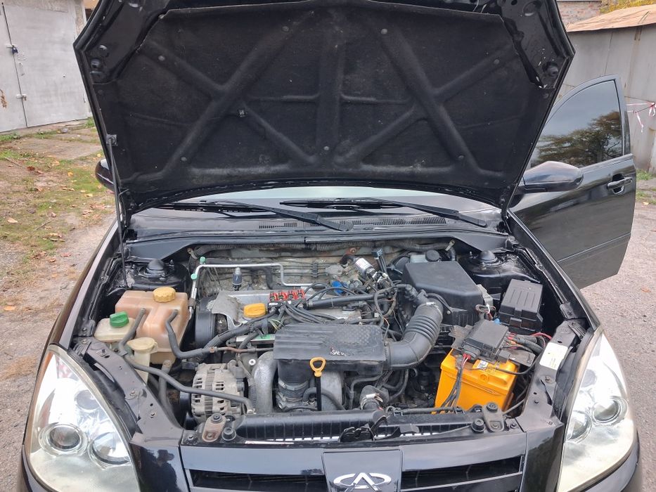 Продам авто Chery Elara