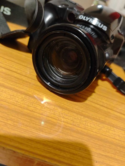Aparat Olympus IS - 1000