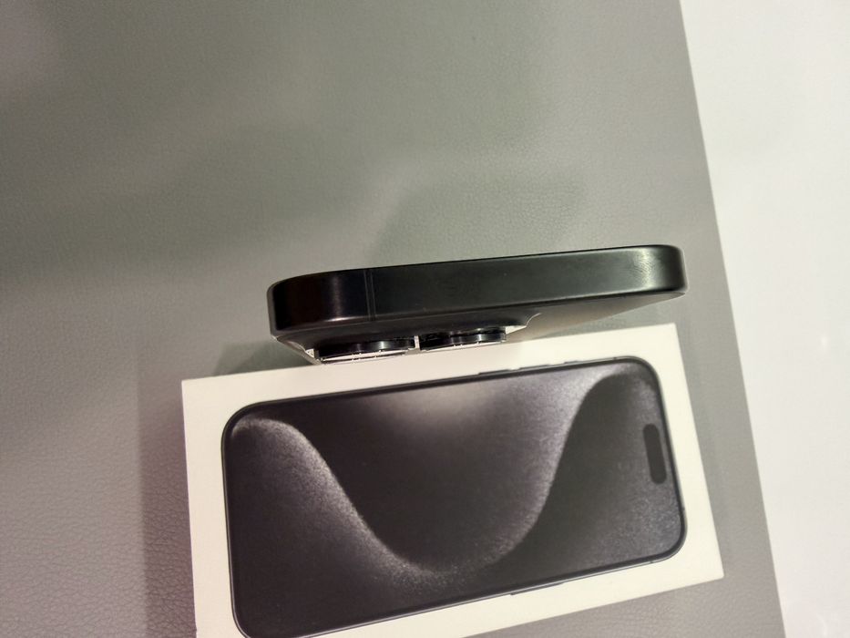 Iphone 15 pro 256 gb black