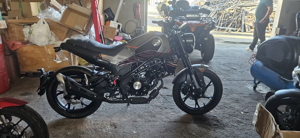 Benelli leoncino 125cc