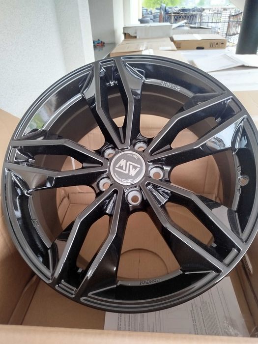 A830#Alufelgi Nowe 18" 5x112 Et 50 8J Vw Skoda Audi Seat