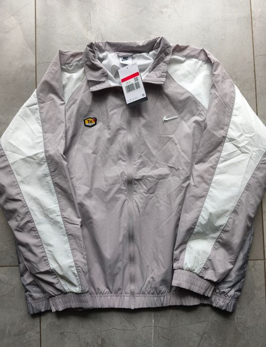 Kurtka wiatrówka Nike tn