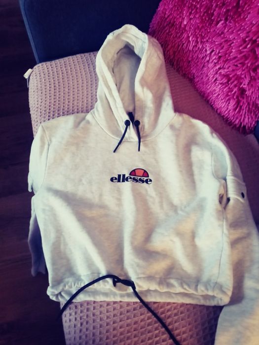Bluza szara zkapturem 34 Ellesse do pasa