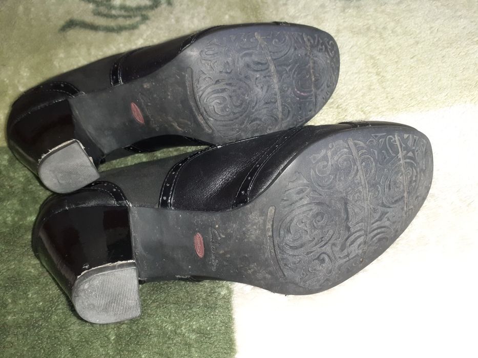Шкіряні туфлі ботильйони Clarks , розмір 6, наш 38,5-39.