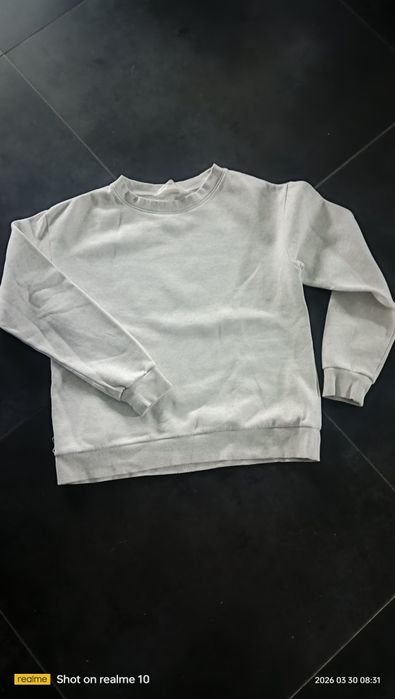 Sprzedam bluzy rozmiar 146/152 marki H&M