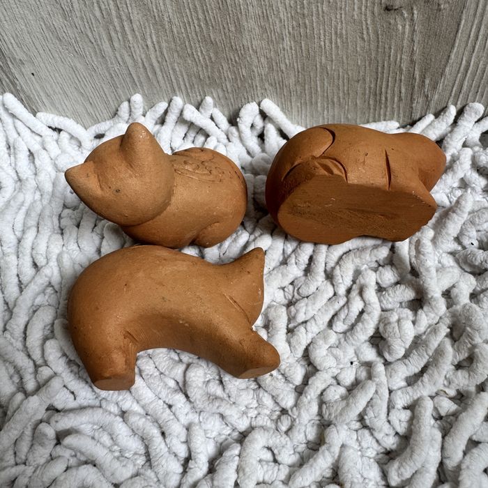 Ceramiczne figurki kotki