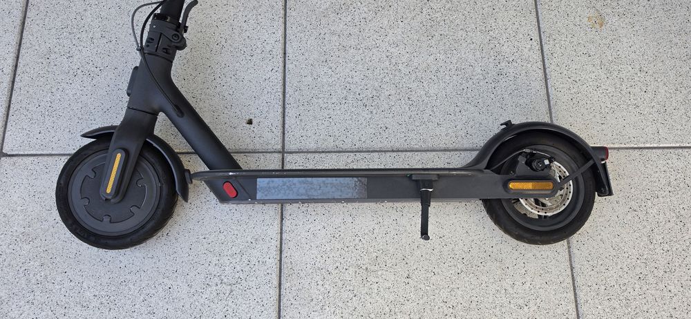 Hulajnoga Xiaomi Electic  scooter 1s