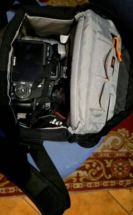 CANON EOS 550D Máquina fotográfica