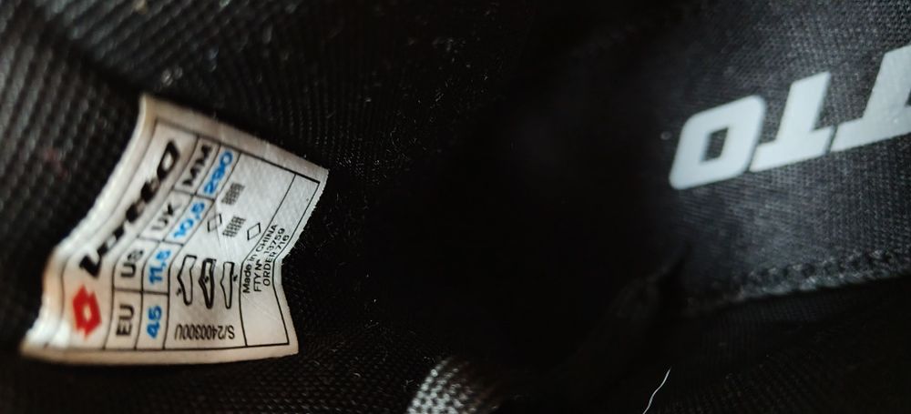 Buty sneakersy męskie Lotto rozm.45