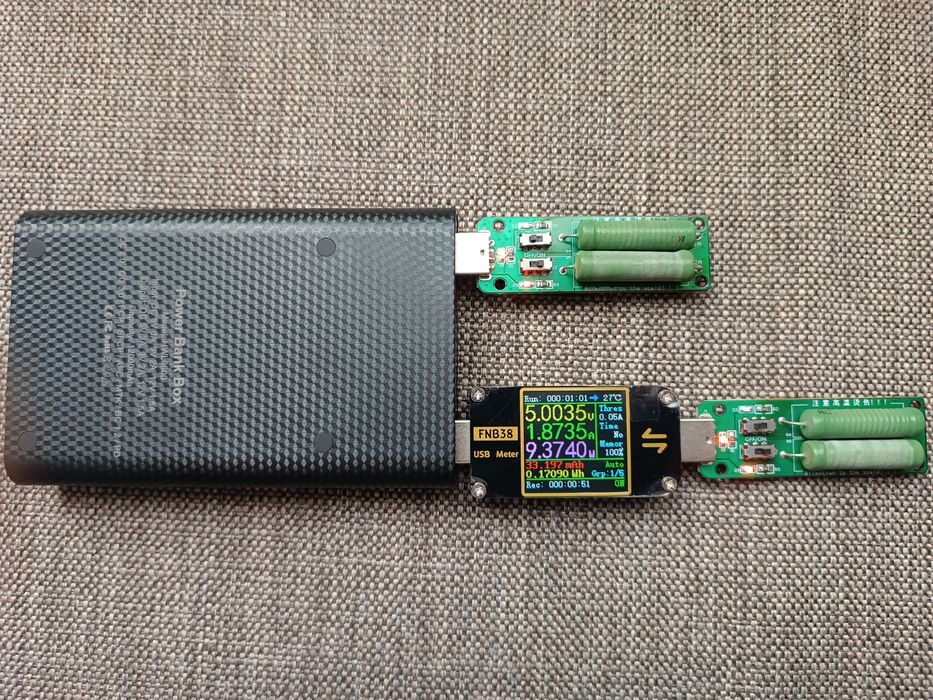 Повербанк 14000 мАг, на нових АКБ Samsung 3500 мАг,  Швидка зарядка