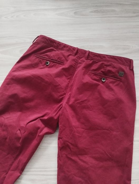Bawełniane spodnie Hugo Boss