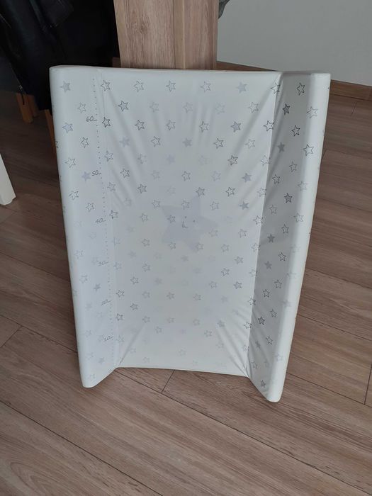 Przewijak na łóżeczko, poduszka ciążowa