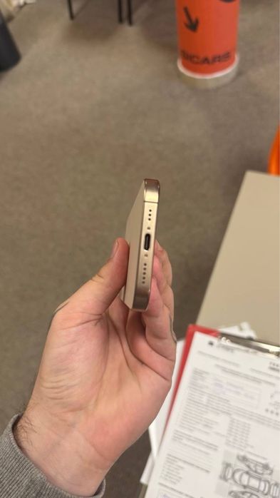 Iphone 16 pro 256