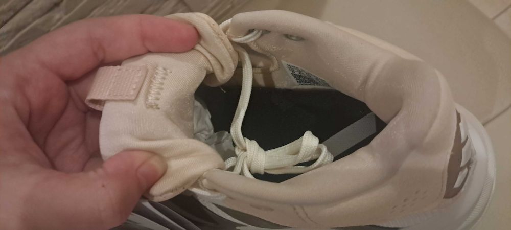 Buty adidas nowe rozmiar 37
