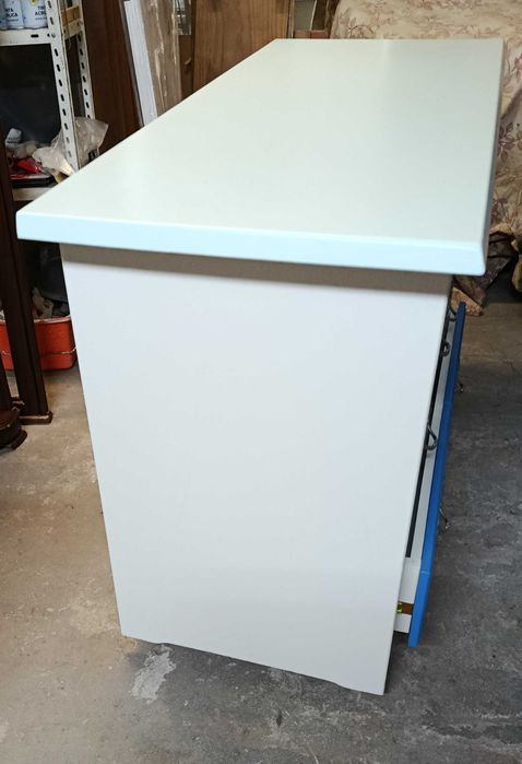 Cómoda para quarto criança