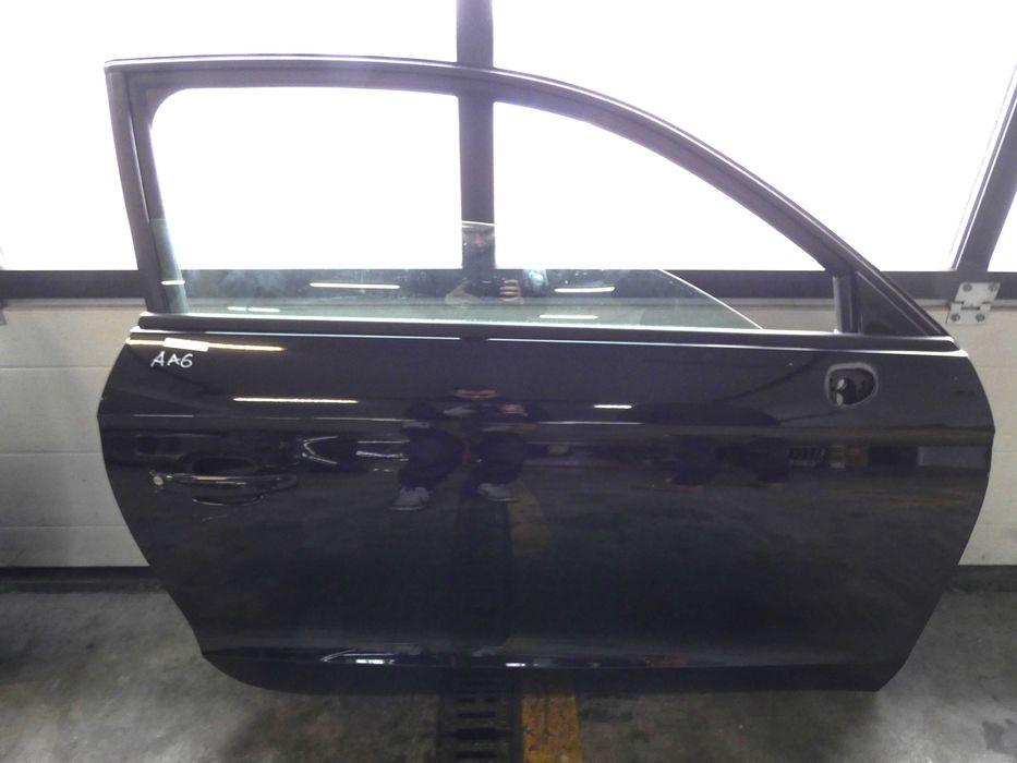 Drzwi prawy przód przednie AUDI A1 8X 3D LY9B CZARNE SLINE AA6 GORLICE