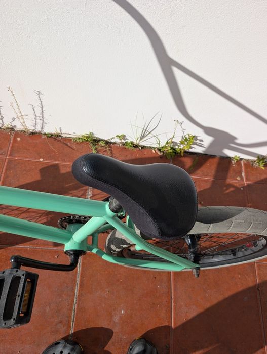 Bicicleta BMX Cult