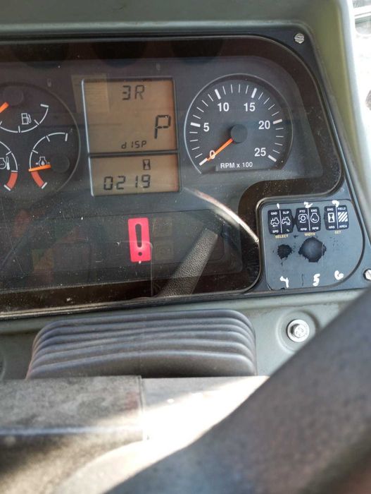 Massey Ferguson 8260