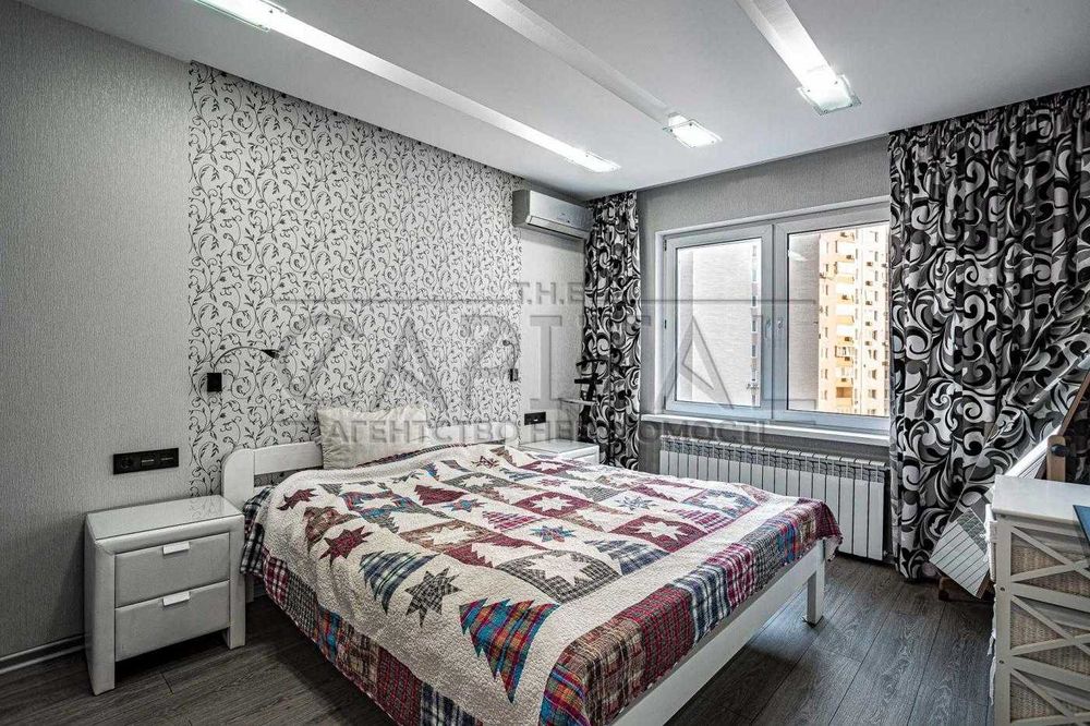 Продаж квартири (94м2) Дарницький р-н , Урлівська , Ціна