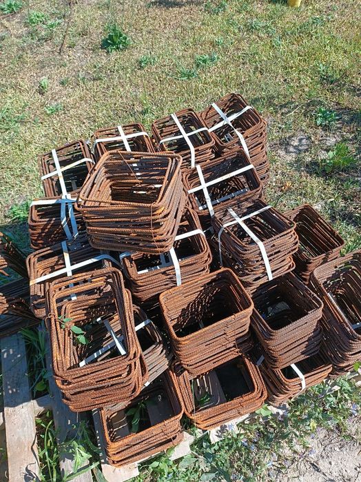 Ferro e estribos para venda
