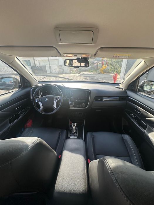 Outlander Mitsubishi