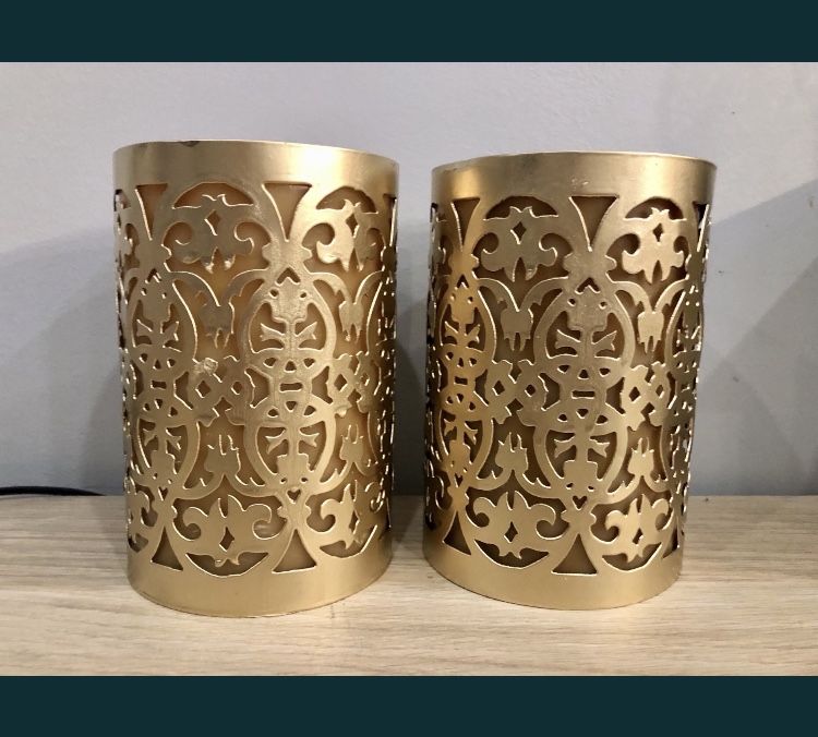 VÁRIOS artigos de decoração - tons dourado