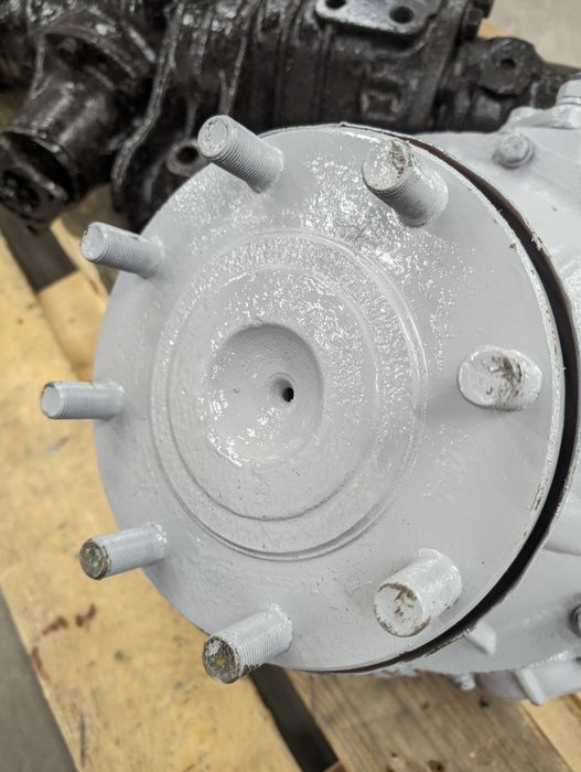 Комплект ПЕРЕДНІЙ МІСТ МТЗ 82 Передний Мост мТз 80/82/892 + Колеса