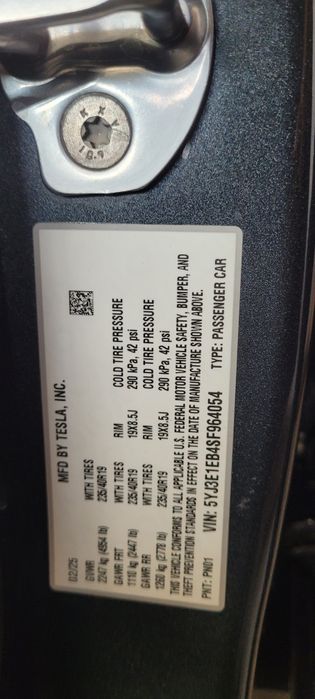 Tesla Model 3 2025 VIN 5YJ3E1EB4SF964054 фото оголошення 12 з 15