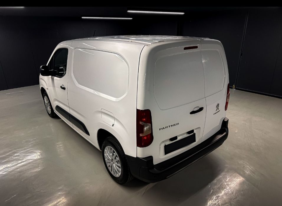 Peugeot Partner 1.6 Diesel 3 Lugares - IVA Dedutível