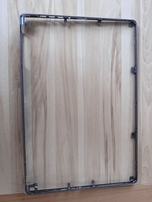 Ramka obudowy Dell Precision 7720