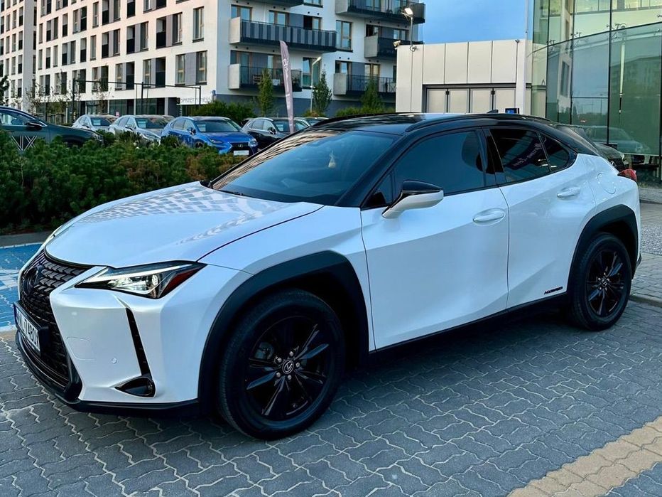 Lexus UX