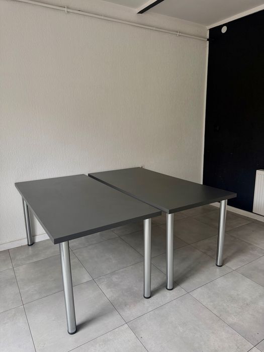 2 stoły – grafitowe, 160 × 80 × 75 cm, stan bardzo dobry