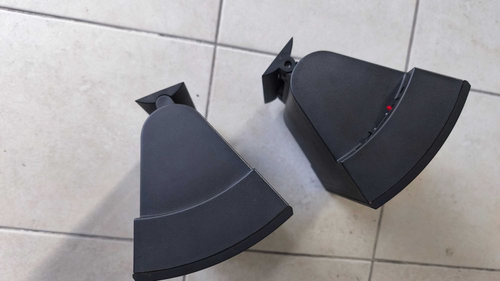 Colunas BOSE model 100, como novas!