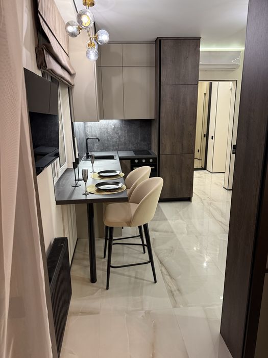 Продам квартиру в  Новій Англії з дизайнерським ремонтом