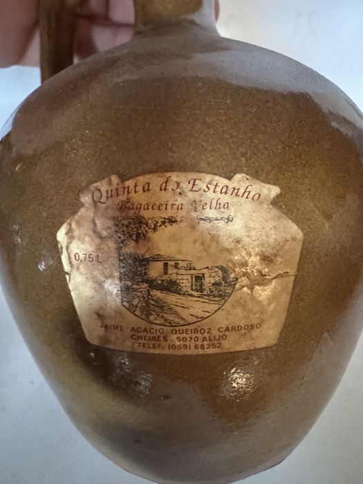 Garrafa antiga bagaceira velha