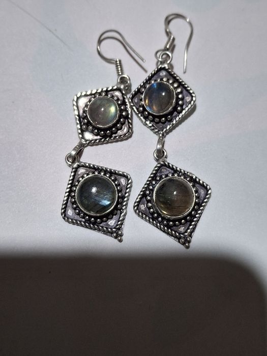 Серьги с натуральным лабрадоритом