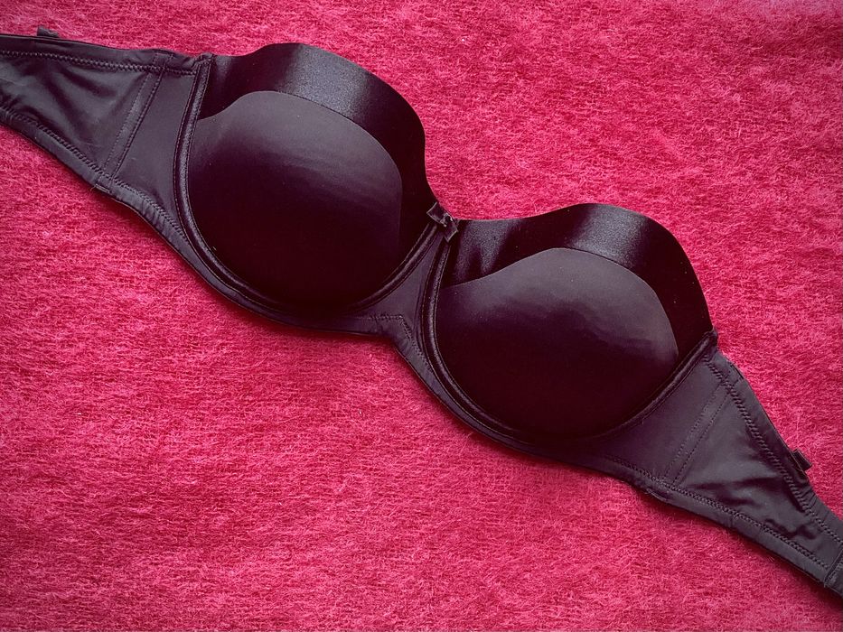 Бюстгальтер на косточках. NEXT. . Чёрное нижнее белье. Бра.