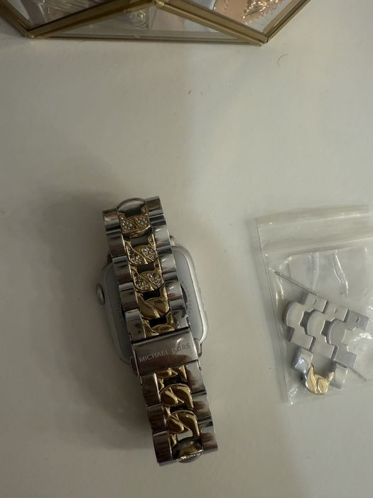 Apple Watch series 6