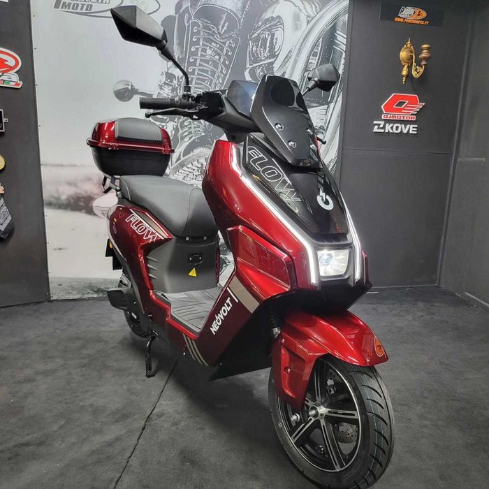 Scooter Elétrica Neovolt Flow 72v