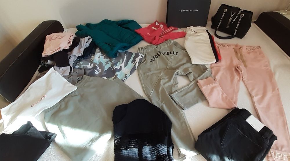 Mega paka. 100szt. Tommy,Guess, Zara, Benetton, Only. rozm.M.