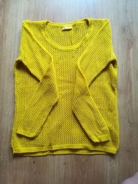 Sweter musztardowy