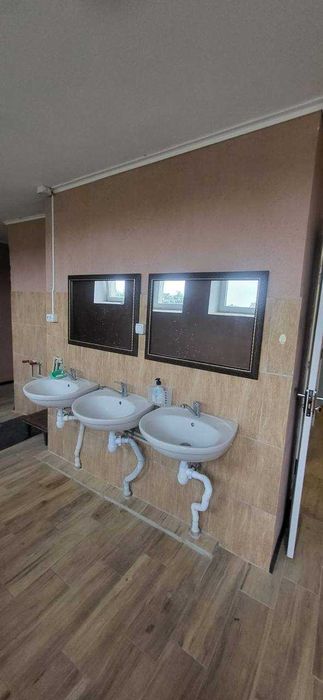 Продам базу відпочинку Сатанів , біля річки Збруч