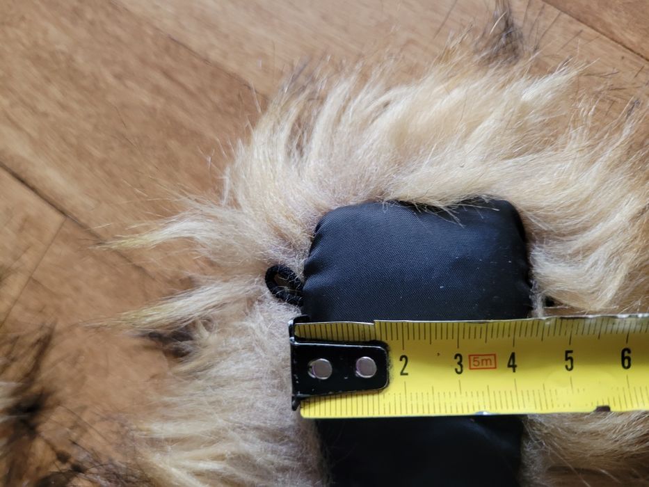 Kołnierz sztuczne futro obszycie