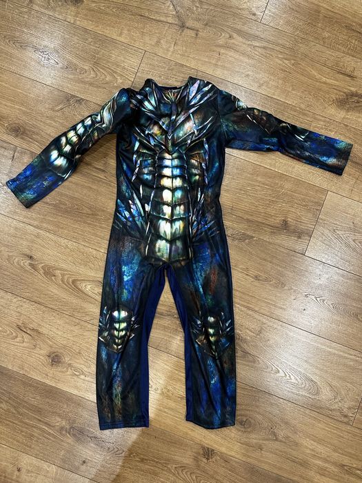 Strój na bal karnawałowy Marvel superbohater 122-128