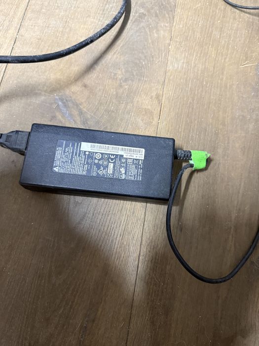 Laptop MSi ms-16J9 GTX 1050