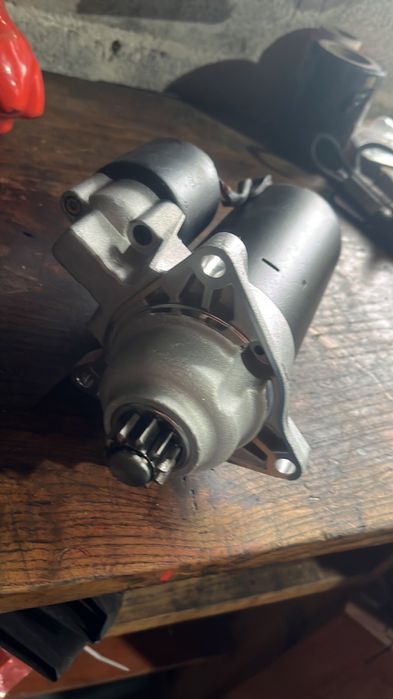 Стартер Фольксваген Т4 (Volkswagen Transporter T4) 1.9;2.0;2.4;2.5