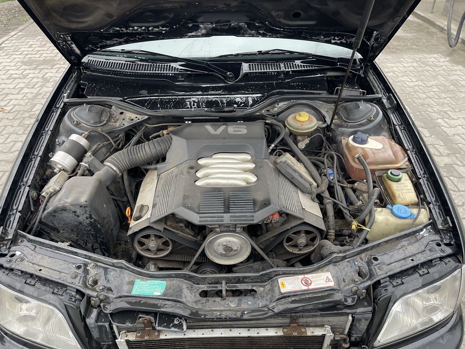 Ауді А6 с4 2.6 газибензин