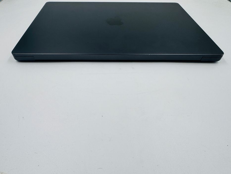 Apple Macbook Pro 16 2023 M3 Pro 18GB RAM 512GB SSD Space Gray IL7309