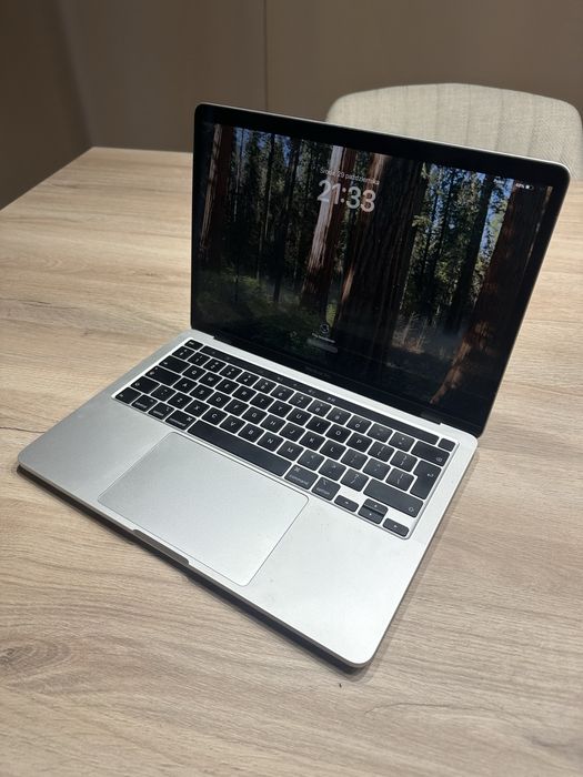 Macbook Pro 13” 2020