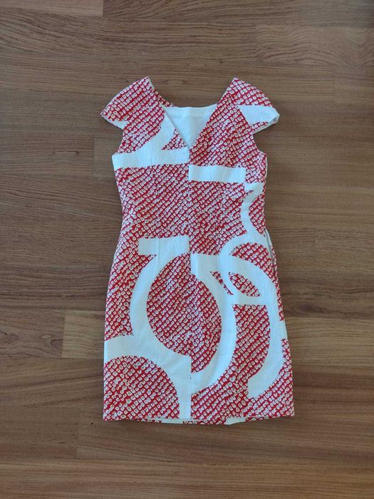 Vestido Formal Branco e Vermelho